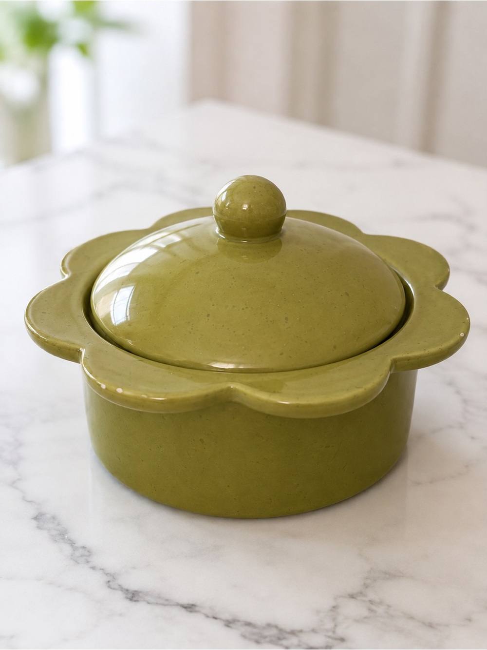 Flower Shaped Olive Green Ceramic Baking Vessel w/ Lid NWT Rustic Cottage